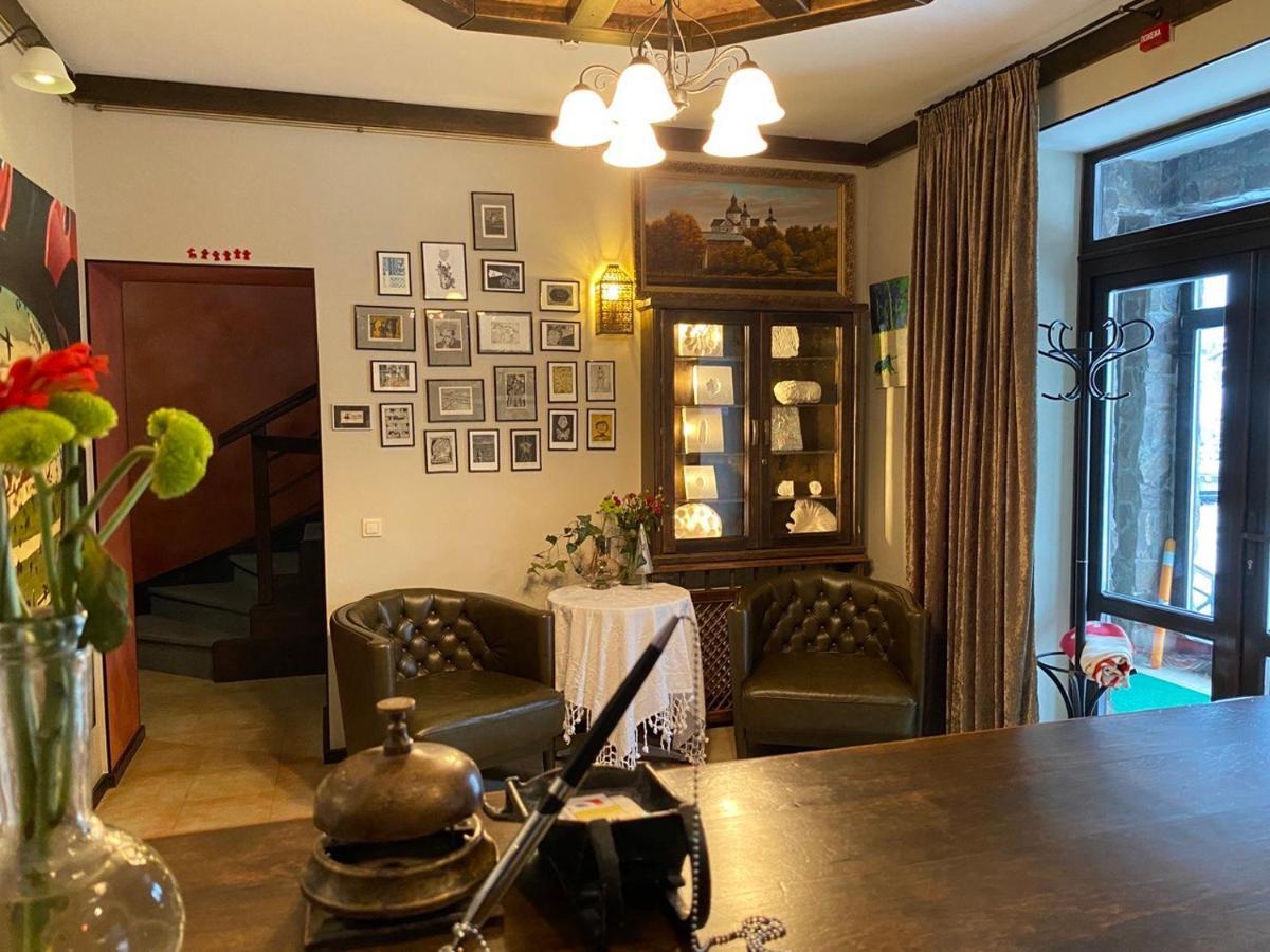 Arthotel Mini-Hotel 沃罗赫塔 外观 照片